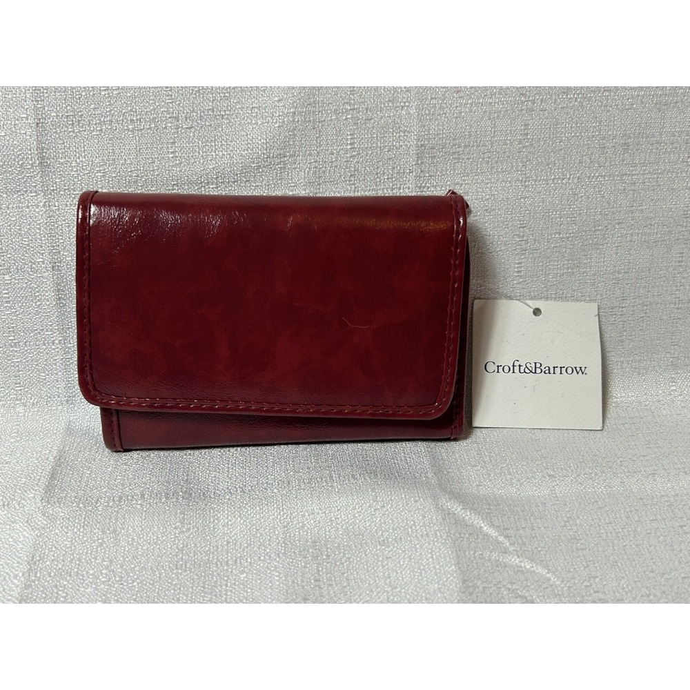 Women's Croft & Barrow Red Wallet NWT